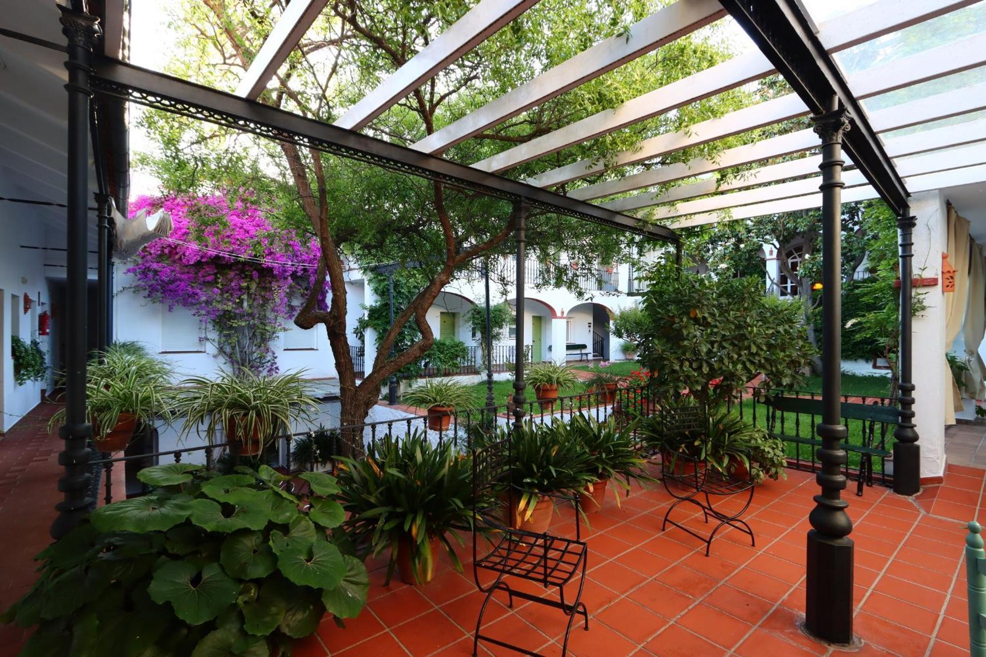Hotel Varinia Serena - Balneario De Alange Exterior photo