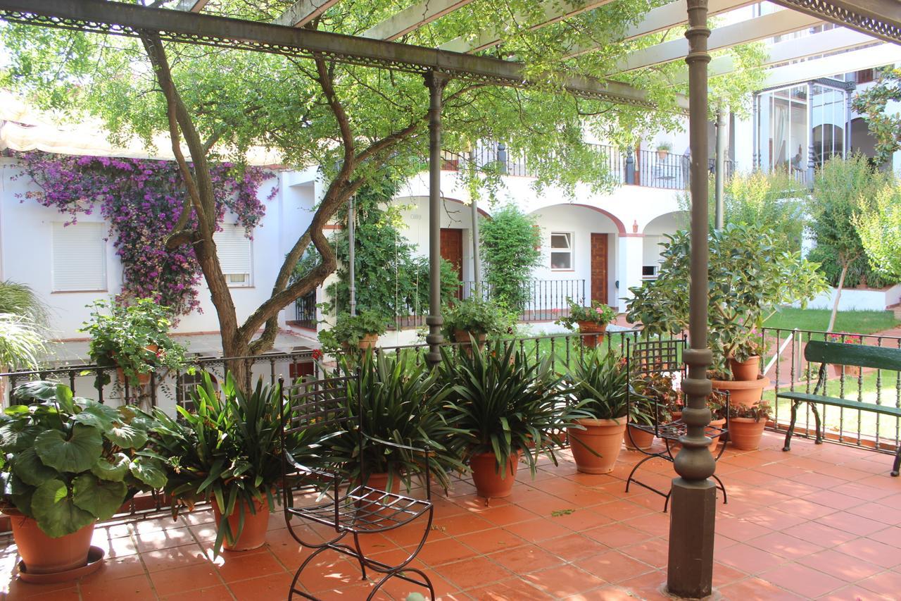 Hotel Varinia Serena - Balneario De Alange Exterior photo